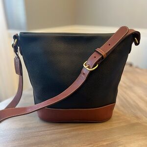 Vintage Coach Sheridan Sheffield Bucket 4232, Black and Brown Leather Bucket Bag